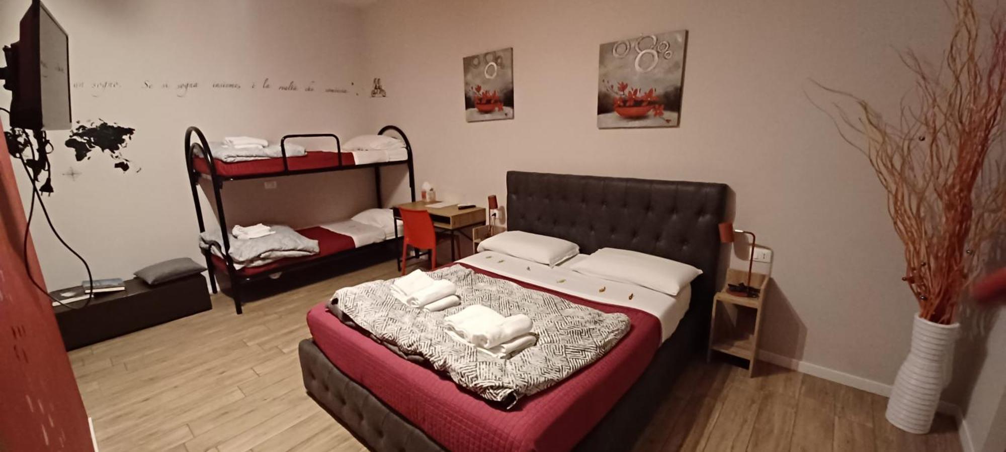 피아첸차 Emmanueli65 Fronte Clinica Per 4 Matrimoniale E Castello B&B 외부 사진