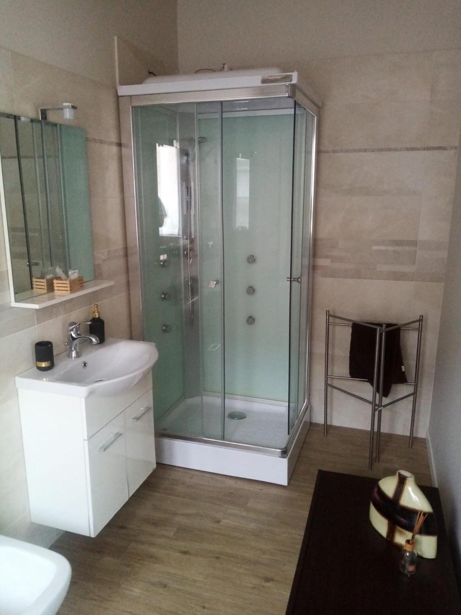 피아첸차 Emmanueli65 Fronte Clinica Per 4 Matrimoniale E Castello B&B 외부 사진
